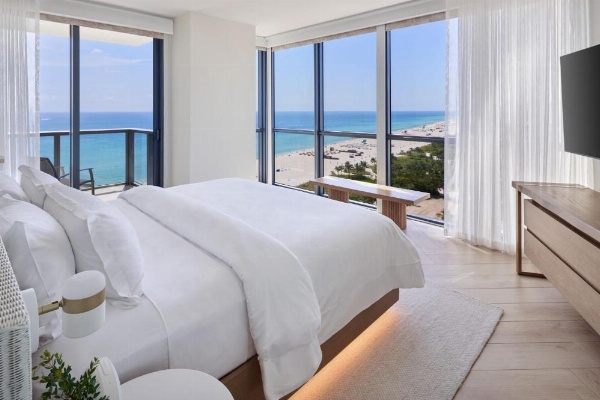 W South Beach image 21